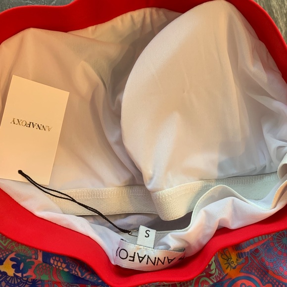 Brand new swimsuit size S/4US - Picture 2 of 4